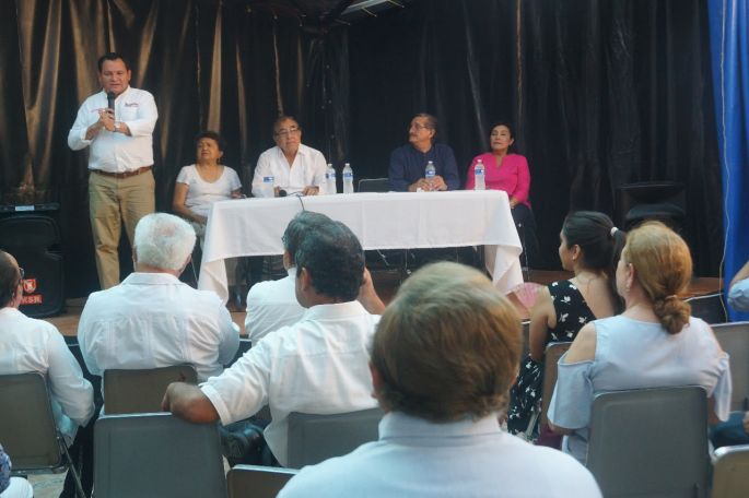 Incluye "Huacho" a los adultos mayores en su propuesta de gobierno