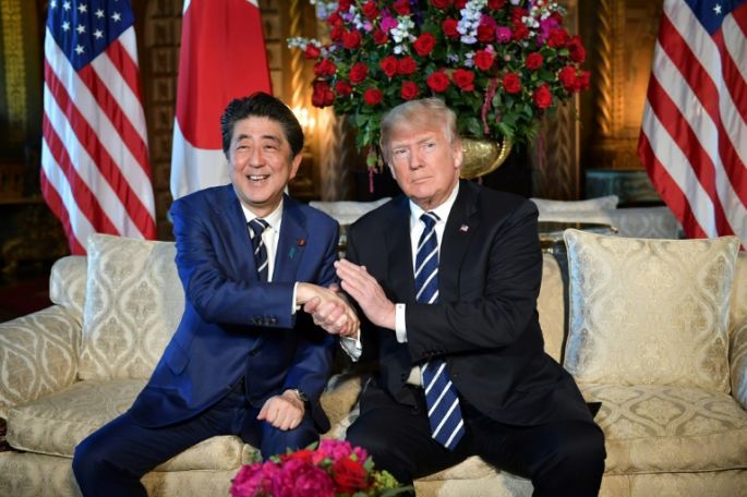Trump y Abe reafirman que es "imperativo" desmantelar armamento norcoreano