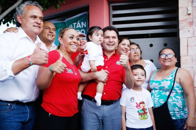 "La educación es básica para consolidar a nuestra entidad como la potencia del sureste que está destinada a ser": Mauricio Sahuí