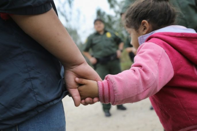 Trump eleva aún más el tono y reafirma controvertidas medidas contra inmigrantes