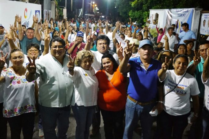 Ana Rosa Payán se compromete con Yobaín para gestionar recursos para el campo y proyectos productivos