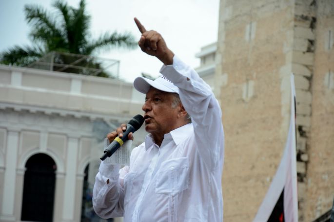El fraude electoral será delito grave: AMLO
