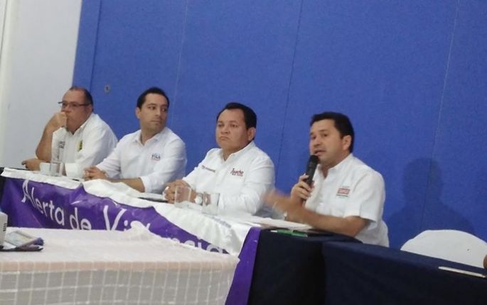Acuerdan candidatos al gobierno de Yucatán, accionar políticas públicas contra la violencia de género