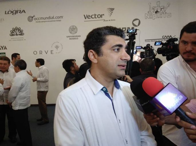 Exigen a Rolando Zapata acuerdo inmediato sobre el problema del transporte en Mérida