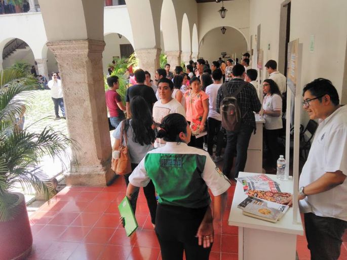 Inicia la UADY la feria de inducción para nuevos estudiantes, incertidumbre por nuevas políticas
