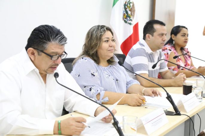 Presentan lista de candidatos a consejeros consultivos de la Codhey