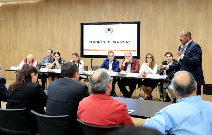 El PRI saldrá al encuentro del México nuevo, asegura René Juárez Cisneros