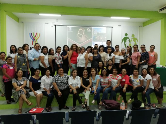 Trabajadores sociales se capacitan sobre nuevo Sistema de Justicia Penal
