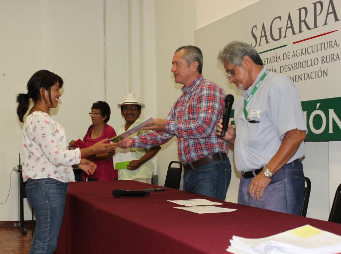Fortalece la SAGARPA a pequeños productores y mujeres yucatecas