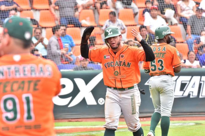 Los Leones empatan la serie con ofensiva de Heras y Sosa