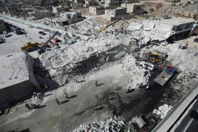 Al menos 39 civiles muertos en explosión de depósito de armas en Siria