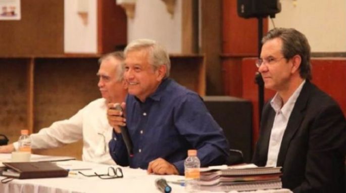 AMLO convoca a la Consulta Nacional Por un Acuerdo Nacional sobre la Educación