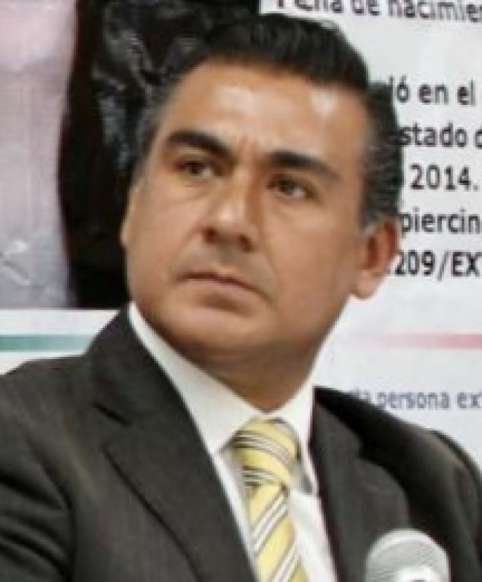 "Que AMLO defina si realizará una encuesta o una consulta a la ciudadanía y que incluya el tema del Tren Maya y la nueva refinería”: PRD