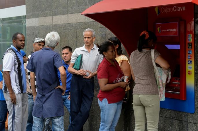 Venezuela lanza nuevo sistema cambiario con devaluación de 96%