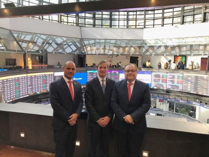 Grupo empresarial yucateco inicia burzatilización con “campanazo" en la BMV