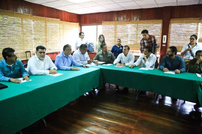 Refuerzan acciones en Tabasco para atender la muerte de manatíes