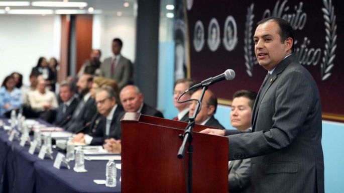 El ex panista Ernesto Cordero se retira de la política