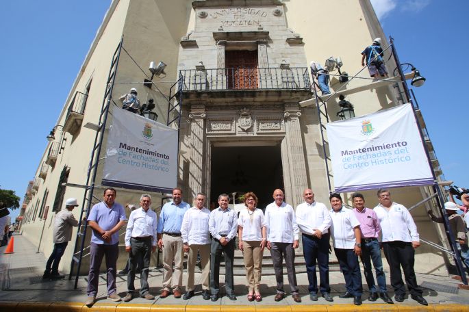 Inician los trabajos de mantenimiento de la fachada del Edificio Central de la UADY