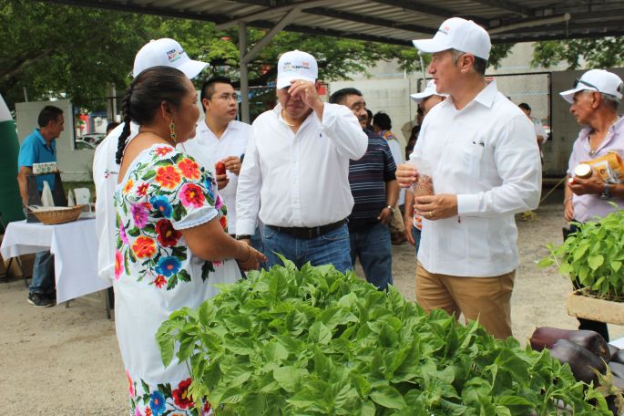 Dan muestra de la calidad de los productos del campo y del mar en Yucatán