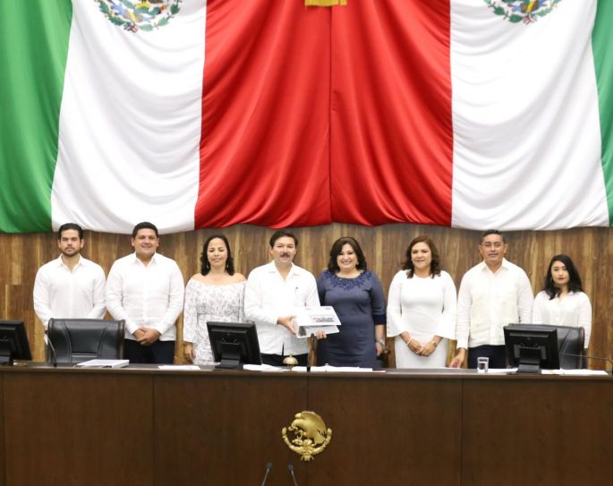 Se instala la LXII Legislatura del Congreso de Yucatán
