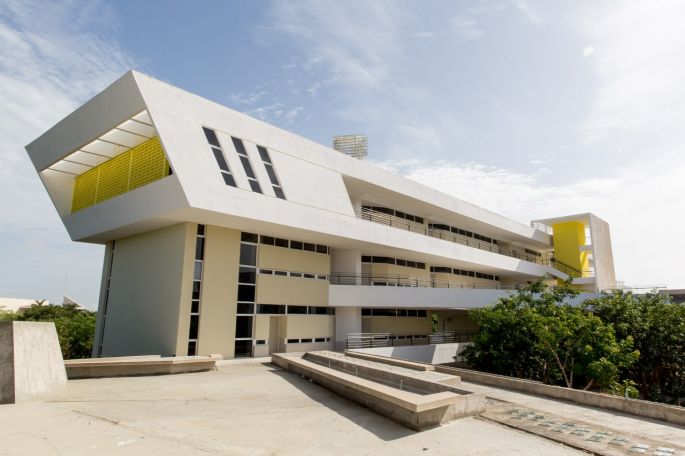 La UADY sigue fortaleciendo su capacidad de instalaciones
