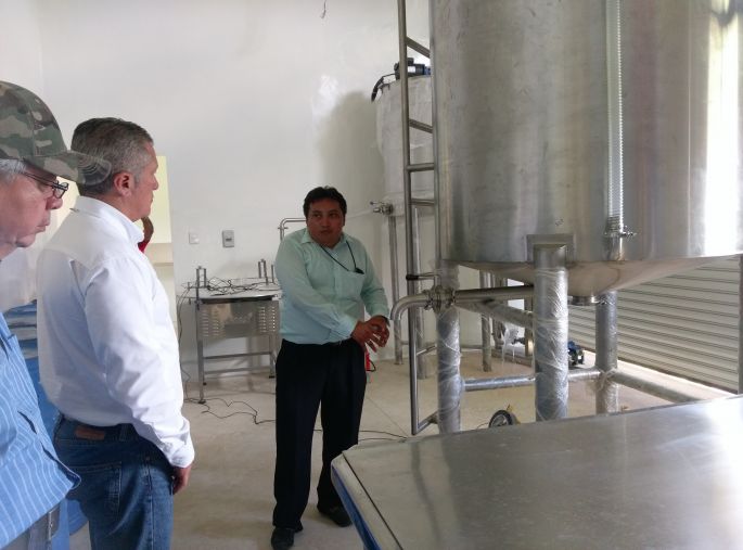Inicia operaciones Centro de Acopio Mielero en Tekal de Venegas