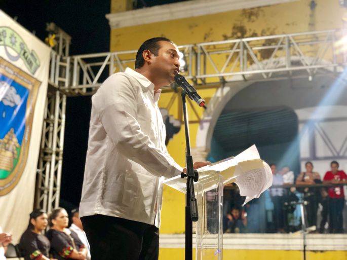 Fermín Sosa, toma protesta como nuevo alcalde de Izamal