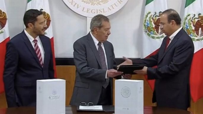 Entregan al Congreso de la Unión el sexto y último Informe de EPN