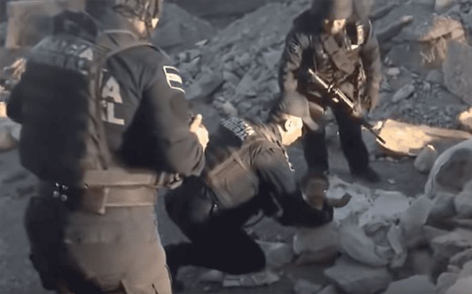 Son investigados dos policías federales que quisieron ser héroes
