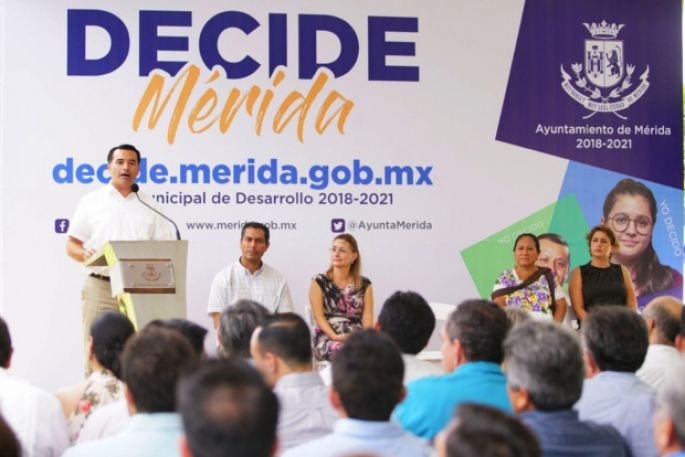 Afirman que es un acierto del alcalde Renán Barrera la consulta directa a los ciudadanos