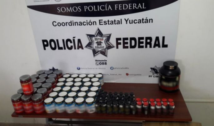 La Policía Federal asegura en Yucatán aparente efedrina en empresa de paquetería