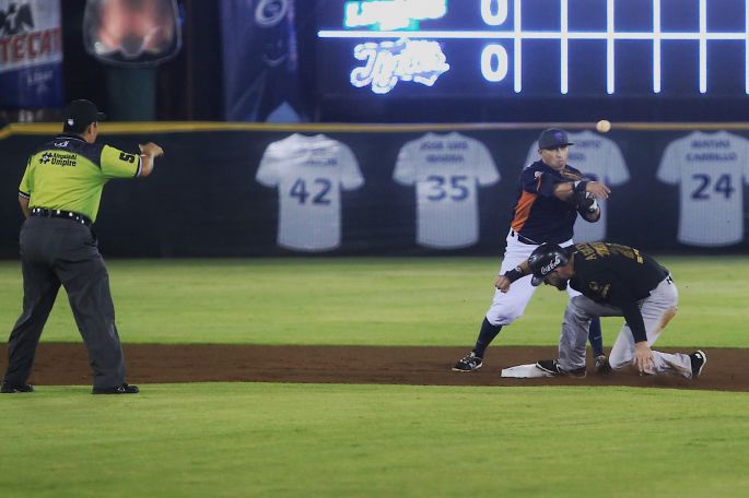 Los Leones, líderes de la Zona Sur por 5ª temporada al hilo