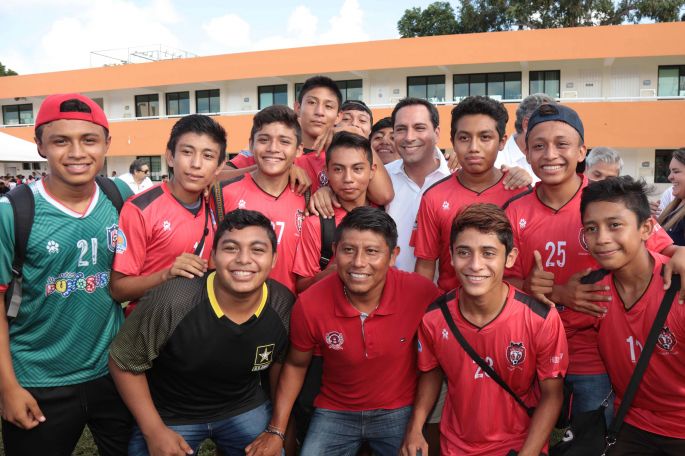 Inauguran la Liga de Fútbol "Juan N. Cuevas"