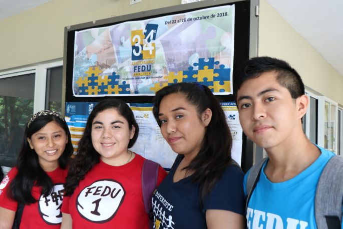 Celebran el 34 aniversario de la Facultad de Educación de la UADY