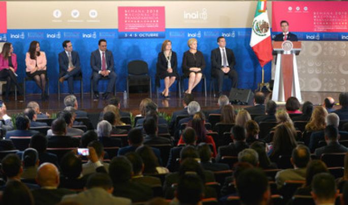 La transparencia y la rendición de cuentas son indispensables para generar y seguir perfeccionando nuestra democracia: EPN