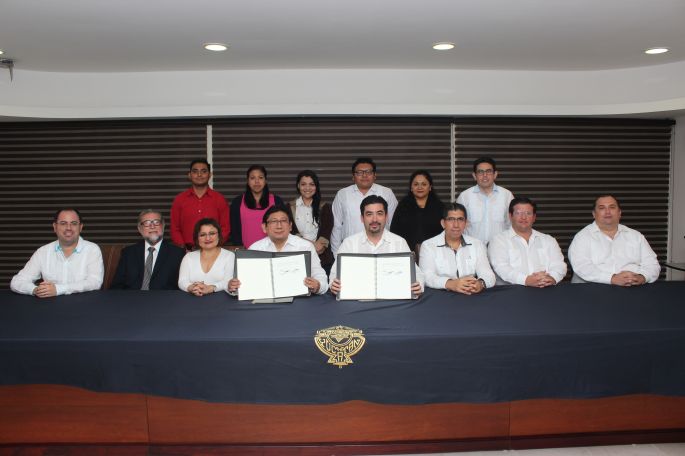 La Facultad de Derecho y el Colegio de Abogados de Yucatán A.C. firman convenio de colaboración