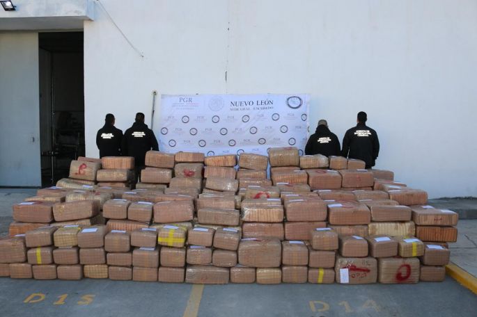 Decomisa la PGR en Nuevo León más de cuatro toneladas de marihuana en dos acciones