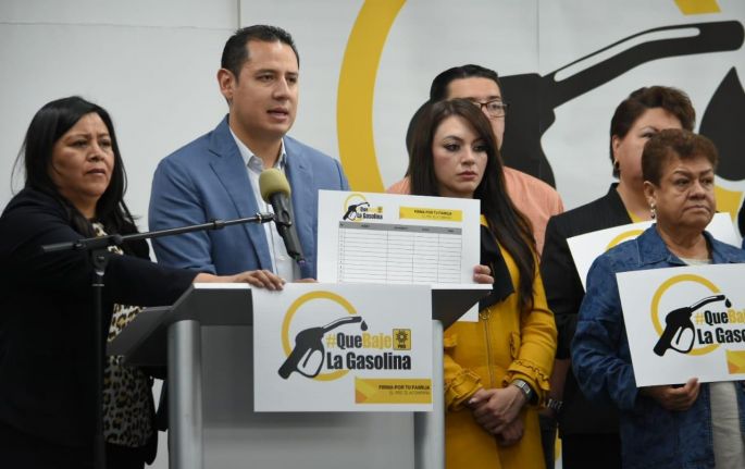 El PRD iniciará campaña de recolección de firmas para solicitar baje el precio de la gasolina 