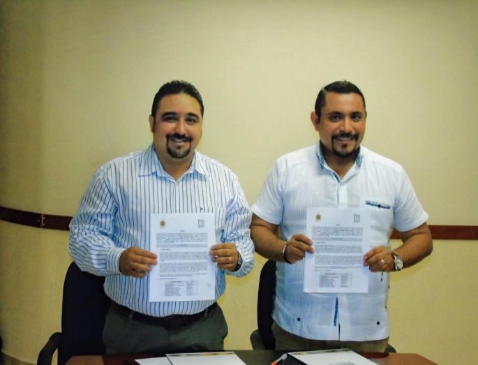 Firma de convenio entre el Ayuntamiento de Ticul y el ITSSY