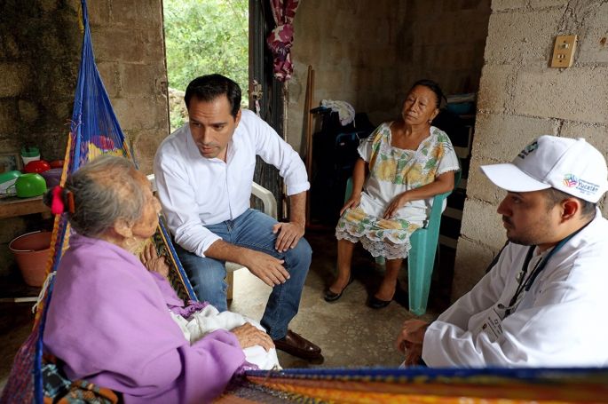 Más de tres mil 322 familias ya recibieron atención a la salud y medicinas a través de "Médico a domicilio"