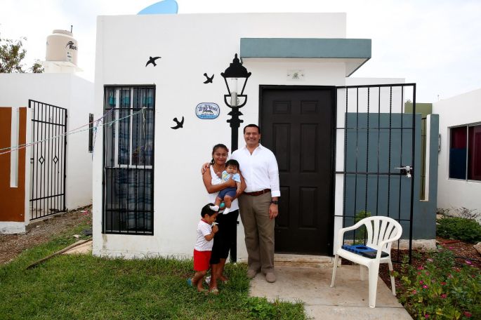 El ayuntamiento de Mérida asegura casas habitación en beneficio de las familias meridianas