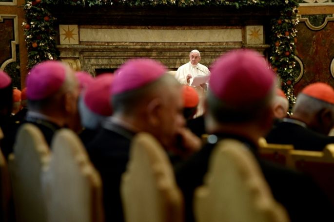 Promete el Papa que las "abominaciones" de los abusos sexuales no quedarán impunes