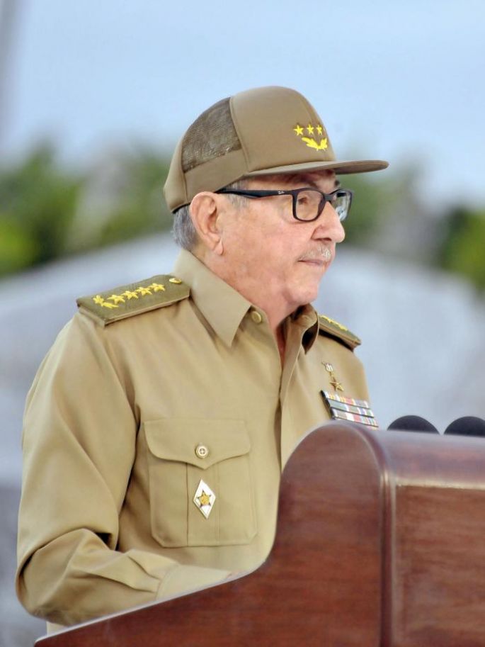 Cuba celebra 60 años de revolución y denuncia creciente hostilidad de EEUU