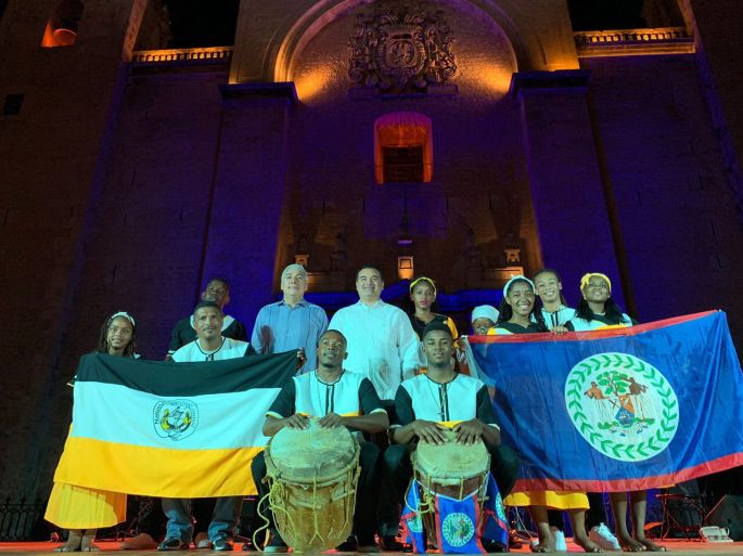 Mérida estrecha lazos de intercambio cultural con Belice