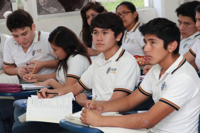 El próximo 9 de enero, 16 mil estudiantes de licenciatura y 1600 de posgrado inician clases en la UADY