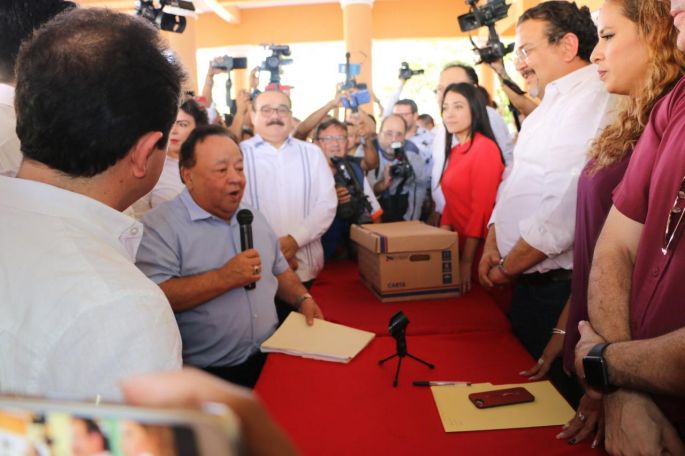 Presumiendo unidad, presentan planilla única para integran el nuevo Consejo Político Estatal del PRI