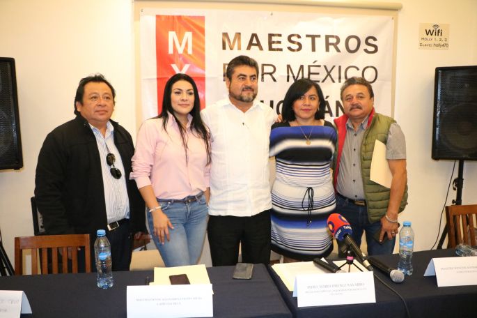 Maestros por Mèxico en Yucatán a favor de la excelencia educativa y por la democratización del SNTE