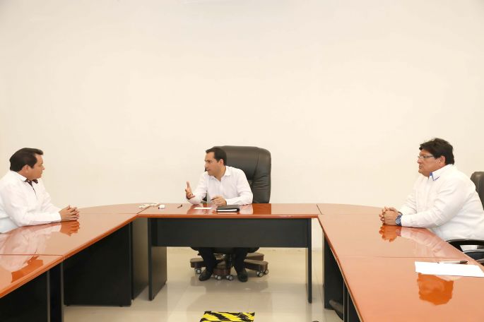 Mauricio Vila coordina esfuerzos con autoridades locales y federales para fortalecer programas