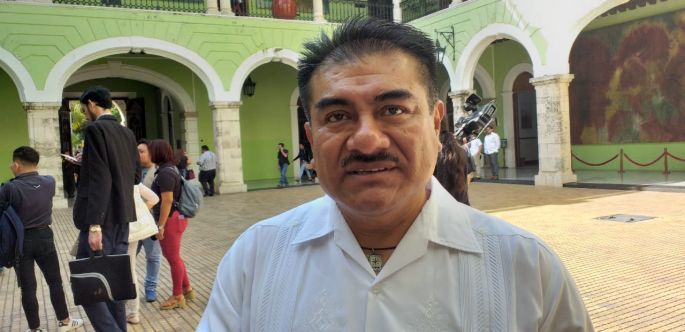 Antes que escuelas, se necesitan docentes en educación indígena: Fidencio Briceño