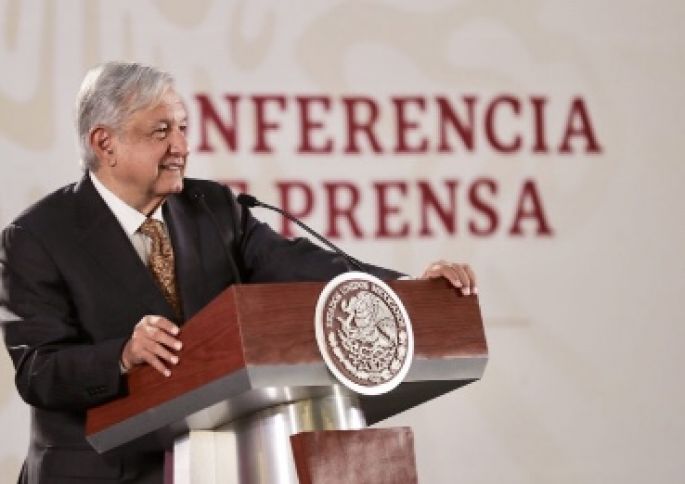 AMLO celebra aprobación de reforma para juzgar por corrupción a presidente en funciones